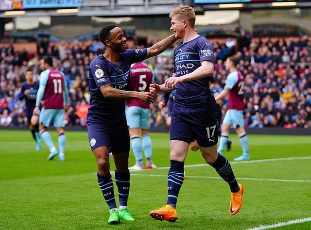 开云体育入口-哈兰德官方宣布重返赛场新规，切尔西引发争议！引发球迷热议(哈兰德最新消息今天)