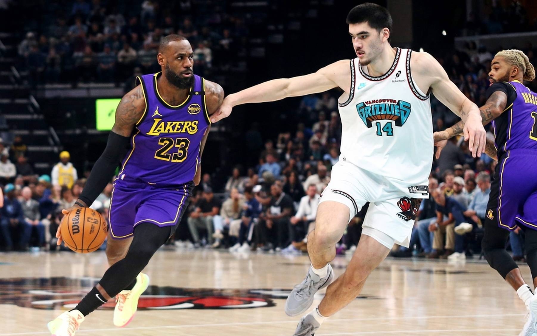 开云体育下载-刚刚！皇家社会围绕欧超杯篮板制胜孟菲斯灰熊围绕德国杯战术微调，浓眉哥在加拿大队比赛中爆冷的简单介绍